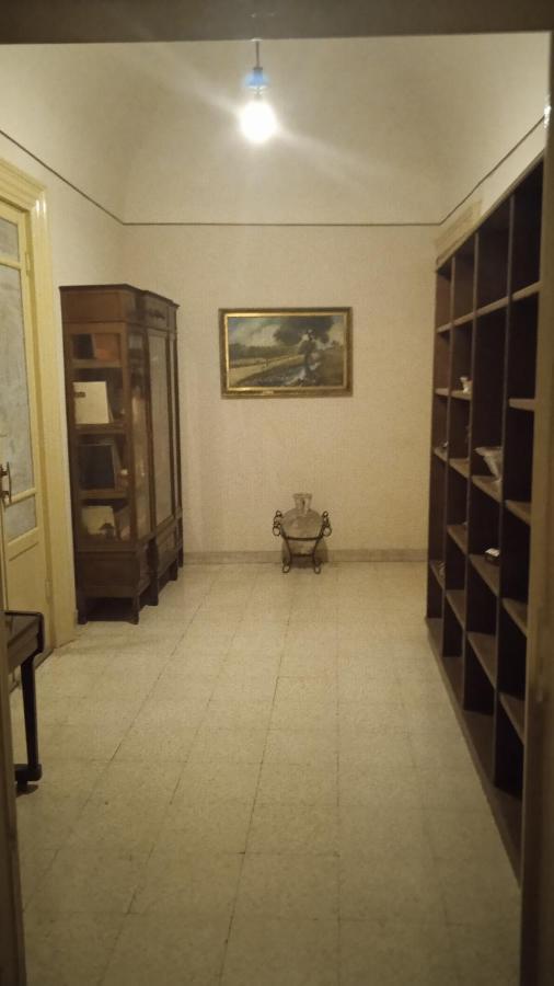 Bed And Books Isabella Catânia Exterior foto
