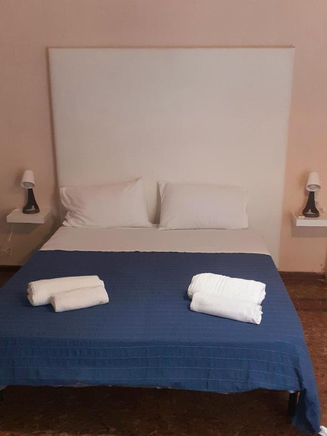 Bed And Books Isabella Catânia Exterior foto